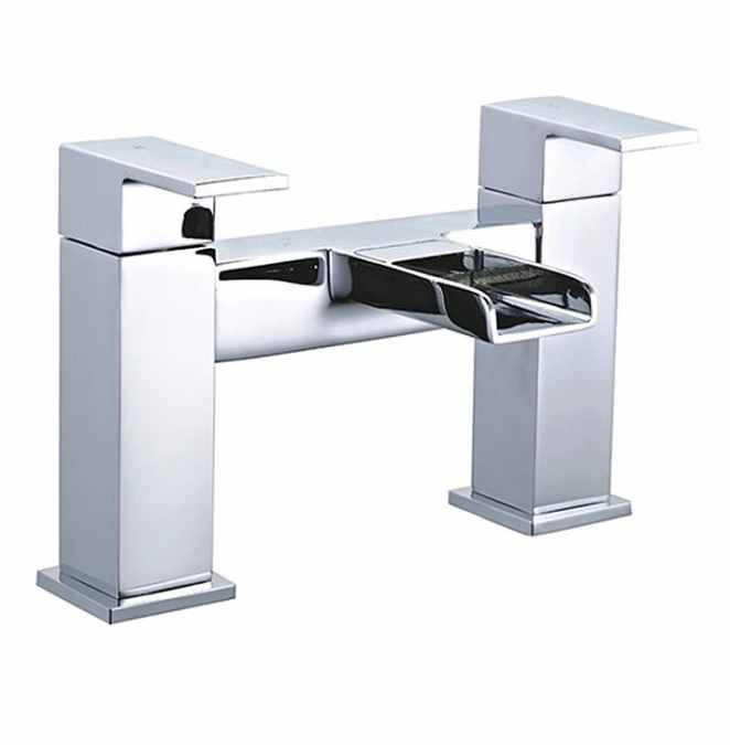 Niagara Soho Chrome Waterfall Bath Filler Tap