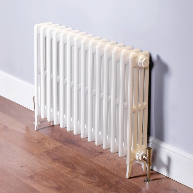 DQ Hawkshaw 460 x 665mm White 4 Column Cast Iron Radiator