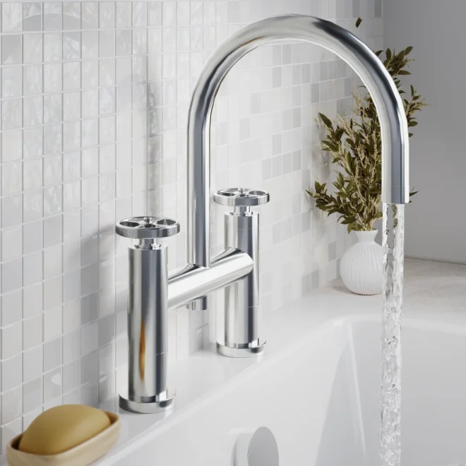 Nuie Revolution Chrome Bath Filler