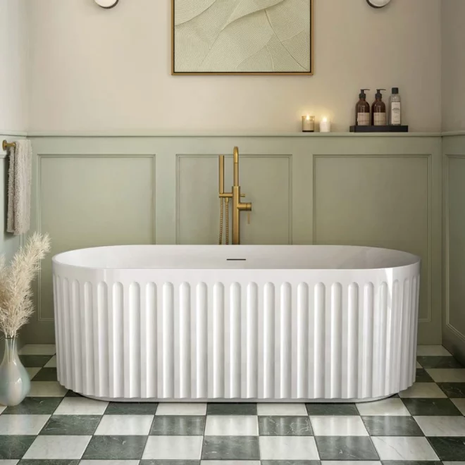 Lancia Lira Freestanding Gloss White Bath 1700 x 750mm
