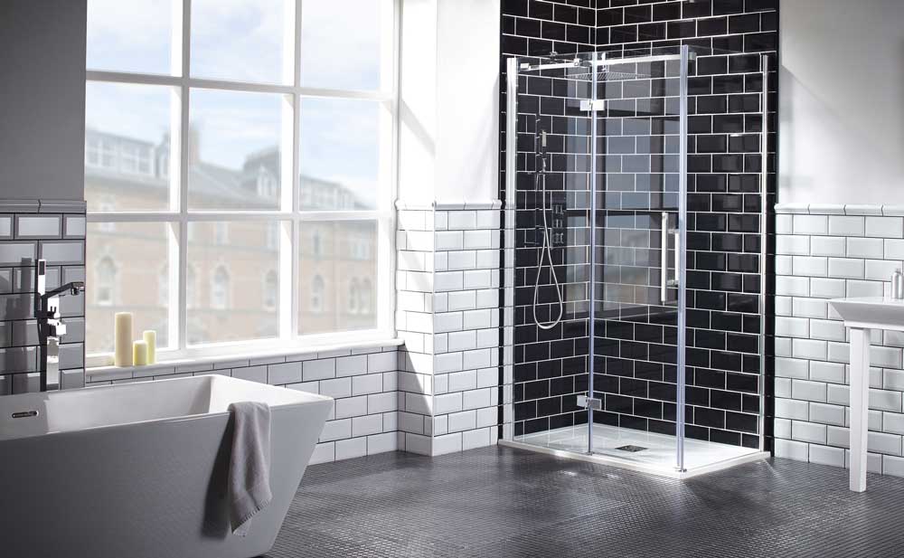 Black & White Bathroom