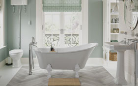 Traditional Bathroom suites 