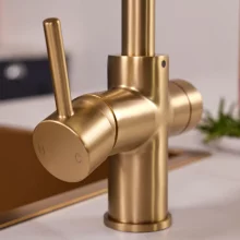 Bio_3-in-1_Brushed-Brass_Lifestyles-(17).webp