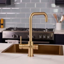 Bio_3-in-1_Brushed-Brass_Lifestyles-(20).webp