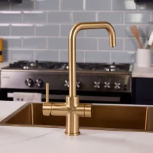 Bio_3-in-1_Brushed-Brass_Lifestyles-(31).webp