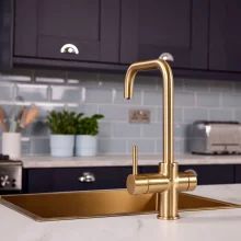 Bio_3-in-1_Brushed-Brass_Lifestyles-(5).webp