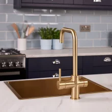 Bio_3-in-1_Brushed-Brass_Lifestyles-(6).webp