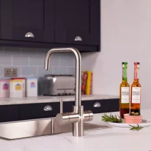 Bio_3-in-1_Brushed-Steel_Lifestyles-(20).webp