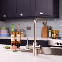 Bio_3-in-1_Brushed-Steel_Lifestyles-(8).webp