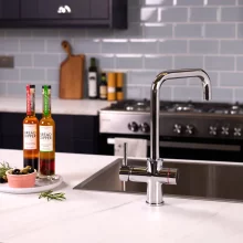 Bio_3-in-1_Chrome_Lifestyle-(20).webp