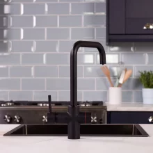 Bio_3-in-1_Matt-Black_Lifestyle-(3).webp