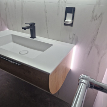 Icarus_Round_900_Side_-_Showroom.jpg