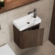 LINEA-CL-WALNUT_INSITU_003-1350x1500.webp