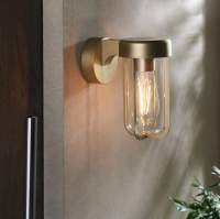 Mandarin_Wall_Light_Brass_Lifestyle3.jpg