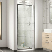 Nuie_Pacific_Pivot_Shower_Door_-_Lifestyle.jpg