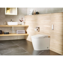 Roca-Inspira-In-Wash-In-Tank-BTW-Smart-Toilet-Lifestyle2.jpg