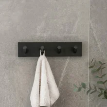 Smedbo-House-Matt-Black-Quadruple-Towel-Hook-Lifestyle.webp