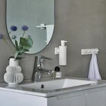 Smedbo-House-Matt-White-Soap-Dispenser-Lifestyle-3.webp