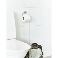 Smedbo-Ice-Chrome-Toilet-Roll-Holder-Lifestyle.webp