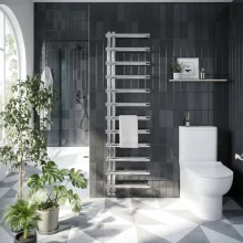 Lancia Carlo 1150 x 500mm Chrome Designer Towel Rail