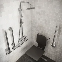 ideal-standard-concept-freedom-shower-pack-with-chrome-rails-lifestyle-2.webp