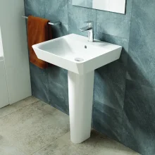 ideal-standard-connect-air-cube-500mm-basin-lifestyle-2.webp