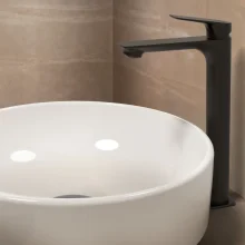 ideal-standard-ilife-o-400mm-round-vessel-basin-lifestyle-3.webp