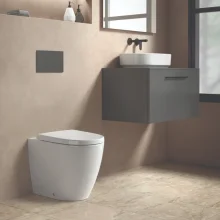 ideal-standard-ilife-o-550mm-oval-vessel-basin-lifestyle.webp