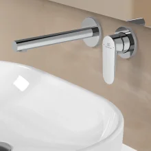 ideal-standard-ilife-o-600mm-oval-vessel-basin-lifestyle-2.webp
