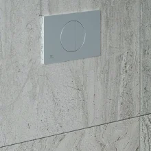 ideal-standard-oleas-m5-matt-chrome-round-dual-flush-plate-lifestyle.webp