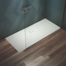 ideal-standard-ultra-flat-evo-1800-x-800mm-silk-white-rectangle-shower-tray-lifestyle.webp