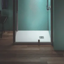 ideal-standard-ultra-flat-s-1000-x-800mm-pure-white-rectangle-shower-tray-lifestyle-3.webp