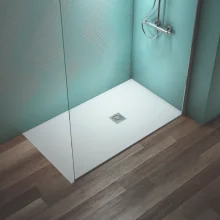 ideal-standard-ultra-flat-s-1400-x-800mm-pure-white-rectangle-shower-tray-lifestyle-2.webp