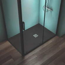 ideal-standard-ultra-flat-s-1400-x-900mm-jet-black-rectangle-shower-tray-lifestyle-2.webp