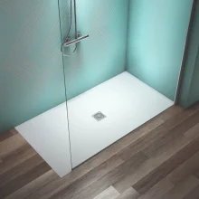 ideal-standard-ultra-flat-s-1700-x-900mm-pure-white-rectangle-shower-tray-lifestyle-2.webp