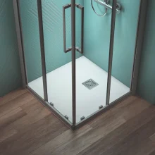 ideal-standard-ultra-flat-s-800-x-800mm-pure-white-square-shower-tray-lifestyle-2.webp