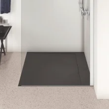 ideal-standard-ultra-flat-s-ilife-1000-x-1000mm-jet-black-square-shower-tray-lifestyle-3.webp