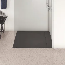ideal-standard-ultra-flat-s-ilife-1000-x-900mm-jet-black-rectangle-shower-tray-lifestyle-2.webp