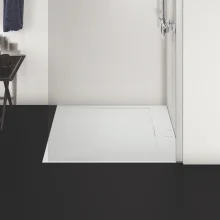 ideal-standard-ultra-flat-s-ilife-1000-x-900mm-pure-white-rectangle-shower-tray-lifestyle-3.webp