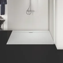 ideal-standard-ultra-flat-s-ilife-1600-x-1000mm-pure-white-rectangle-shower-tray-lifestyle-3.webp