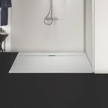 ideal-standard-ultra-flat-s-ilife-1700-x-900mm-pure-white-rectangle-shower-tray-lifestyle-4.webp
