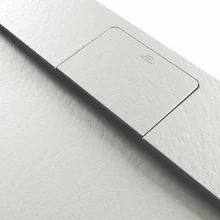 ideal-standard-ultra-flat-s-ilife-900-x-700mm-pure-white-rectangle-shower-tray-lifestyle-2.webp