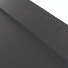 ideal-standard-ultra-flat-s-ilife-jet-black-square-shower-tray-lifestyle-3.webp