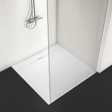 ideal-standard-ultra-flat-s-ilife-pure-white-square-shower-tray-lifestyle.webp