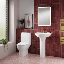 nuie-freya-close-coupled-toilet-seat-lifestyle.webp
