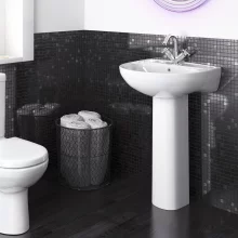 nuie-lawton-550mm-basin-pedestal-lifestyle.webp