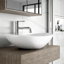 nuie-luxe-615mm-round-countertop-basin-lifestyle.webp