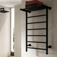 reina-maira-350x500-black-lifestyle.jpg