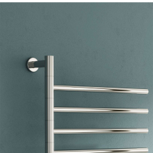 reina-rance-stainless-steel-radiator-close.jpg