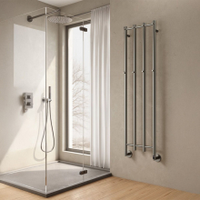 reina-solara-gun-metal-radiator-lifestyle.jpg